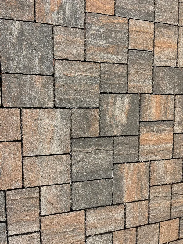Pavimenti in autobloccanti.
